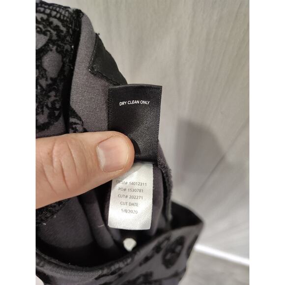 Torrid Pixie Black Flocked Skull Print Pants 1R Whimsigoth Festival Punk Goth - Picture 5 of 8